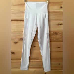 Aerie White High-Rise Leggings with Pockets/ Full Length